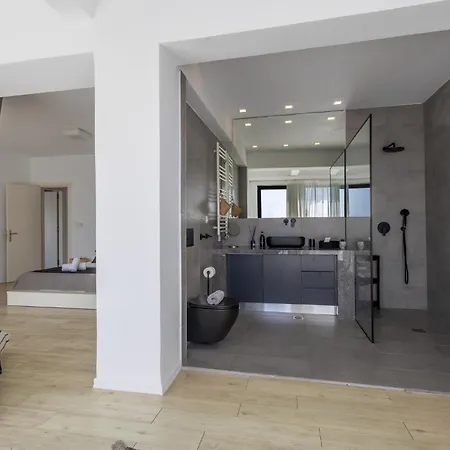 Rlm Prime Panoramic Villa *