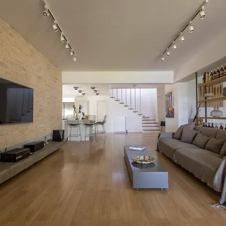 Rlm Prime Panoramic Villa